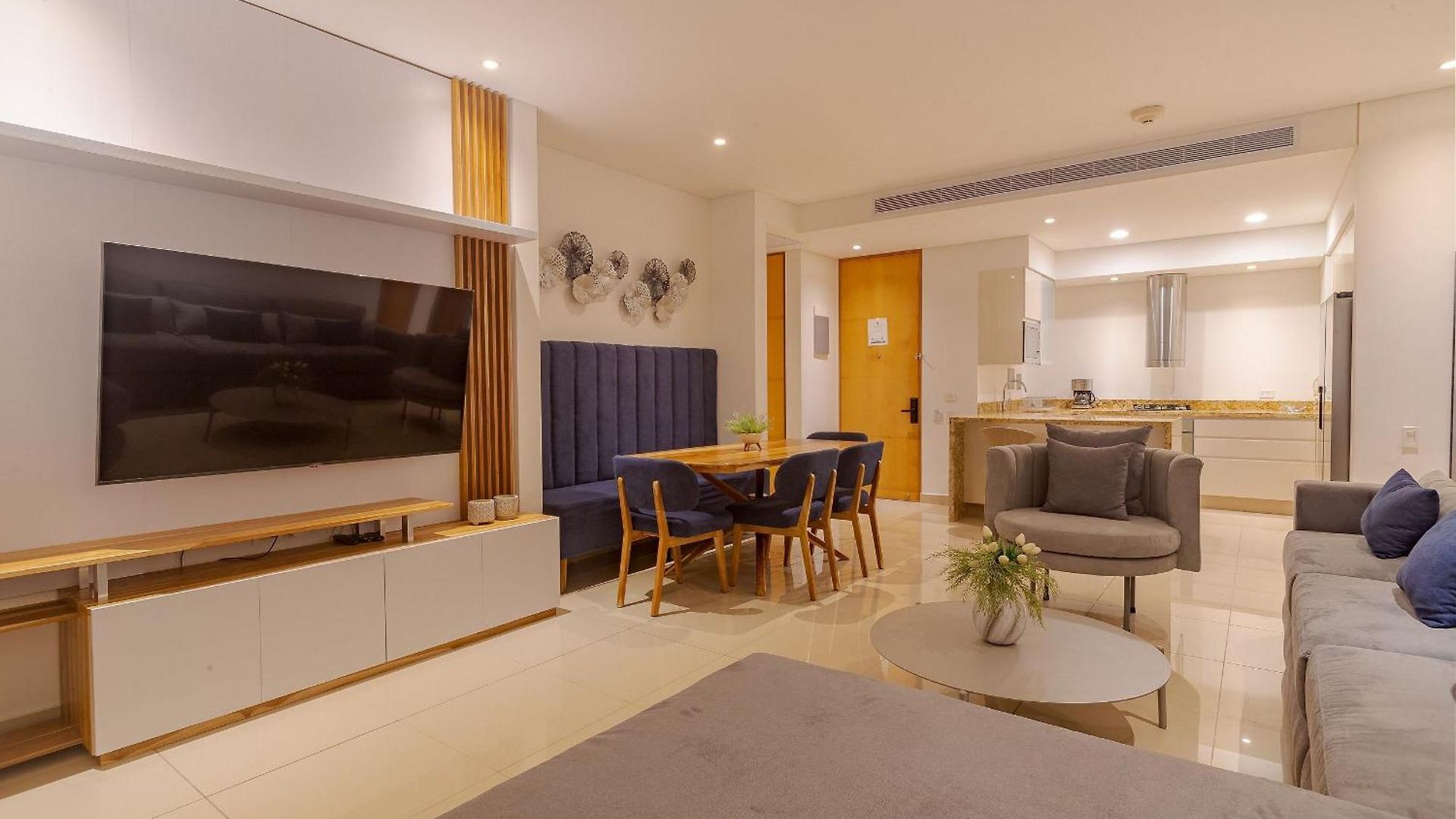 H2 Apartment *